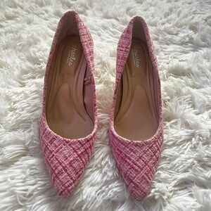 Charles David Pink Textured Heels